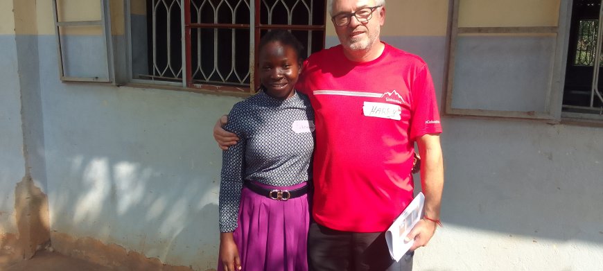 Peace corps, GLOW Train Girls Students in Lira